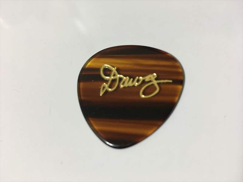 GRISMAN “DAWG” PICK II GDP2 David Grisman 260円（税込） マンドリン型 デイビット・グリスマン ピック SIT S1150 590円、PN1150 770円、パワーピン POWER PINS 7500円、DAVA JAZZ 120円、Ultex Standard 70円、Ultex Sharp 70円、【真空パック】DR PM12 800円、La Bella 700ML、700M。