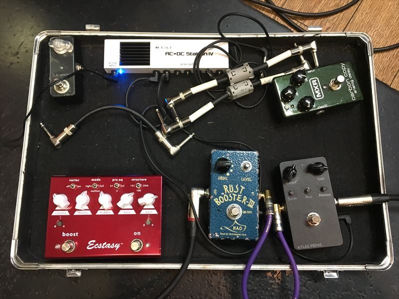 kuma エフェクターボード  atlas pedal。ボグナー、D.A-Booster、カーボンコピー