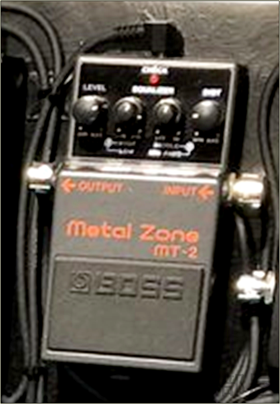BOSS Metal Zone MT-2　綾野剛(The XXXXXX)さんの ツマミ・ノブの位置　【徹底紹介】綾野剛のエフェクターボード･機材を解析！ツマミ･ノブの位置も分かる！ギターを支える機材の数々を紹介！ギター。 #綾野剛 #thexxxxxx #ザシックス【金額一覧】
