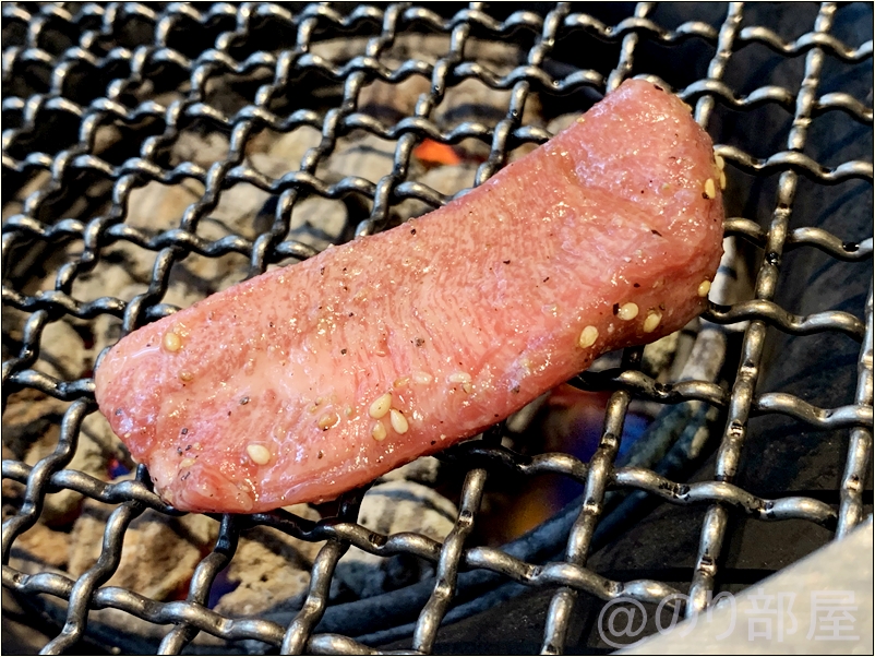 焼肉トラジの「トラジ御膳」のお肉が超美味しいーー！ 焼肉トラジのランチ「トラジ御膳」が美味しい！オススメ！安定した旨いお肉を食べたいなら焼肉トラジ コクーンシティ店へ！【さいたま新都心】