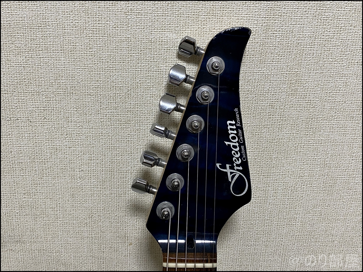 FREEDOM CUSTOM GUITARのセミオーダーギター ｢LOCK PICK(ロックピック)｣を徹底解説!なくさないピックが超便利で初心者にオススメ！メリットとデメリットを紹介！【ピック隠し】