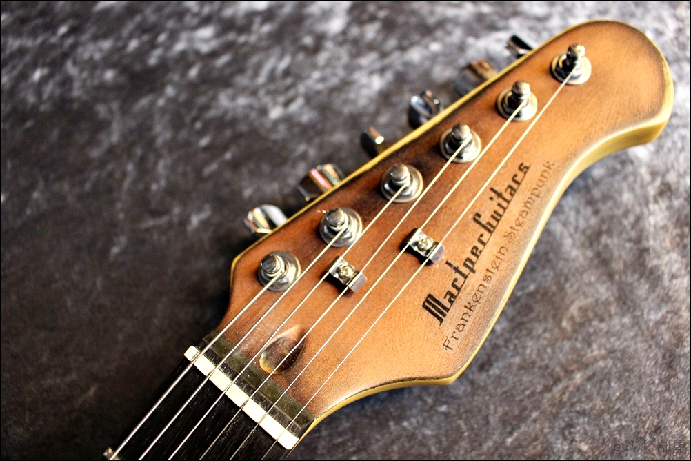 スチームパンク感のあるギターが超カッコイイ!Martper Guitarsの見た目の強さがオススメ！ Martper Guitars Telecaster Type Custom Made Model "Frankenstein Steampunk" 