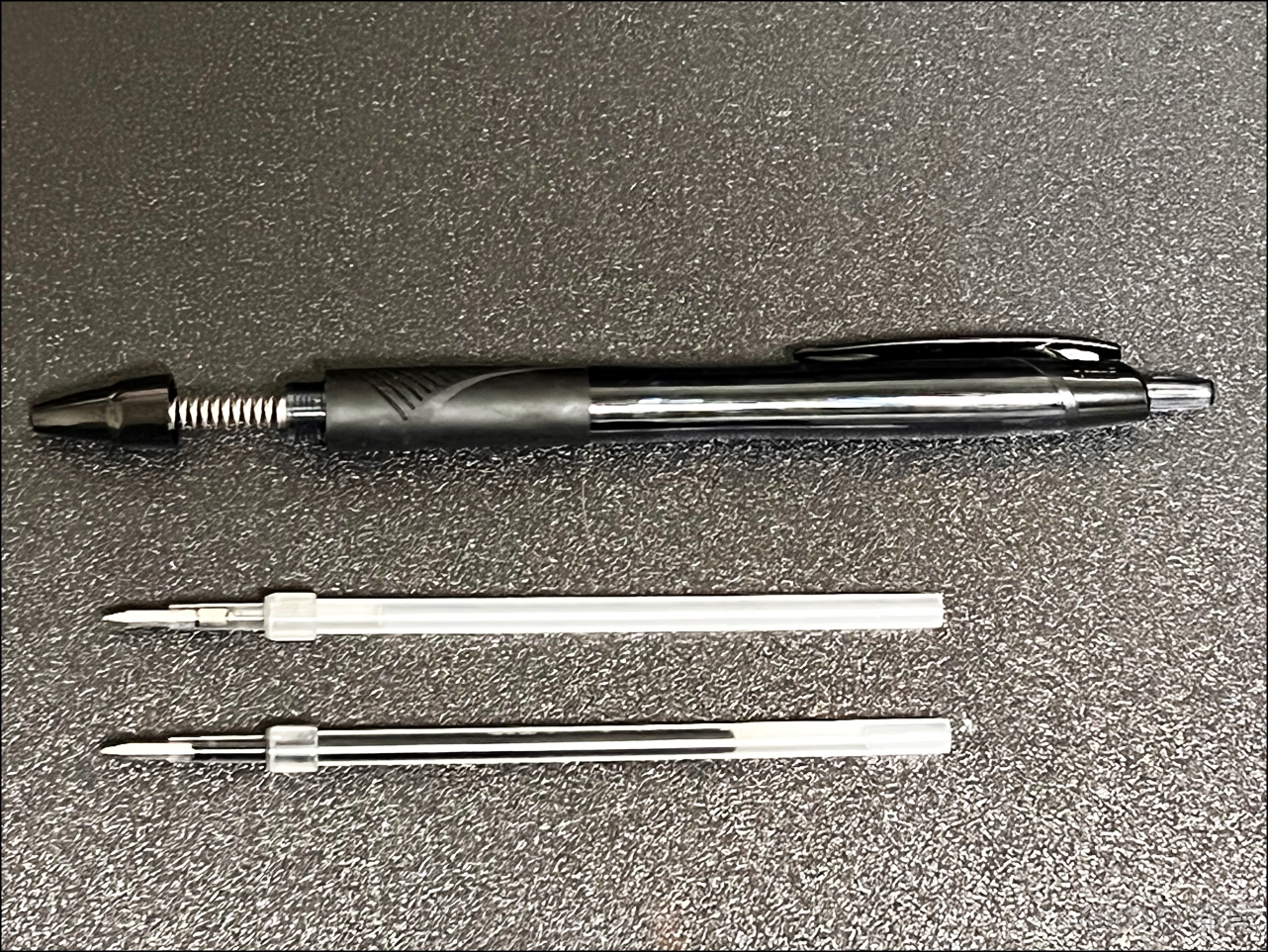 三菱鉛筆 ボールペン替芯 ジェットストリーム 0.5 黒 5本 SXR-55P【注意】JETSTREAMの交換用インク「三菱鉛筆 ボールペン替芯 ジェットストリーム」のレビュー･感想。単色用で多色用ボールペンには使えない！ジェットストリームの替芯を買う時に気を付けて！【uni油性ボールペン】
